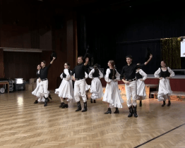 Black and White uzavřeli více než třicetiletou historii na domácím mistrovství