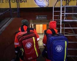 Hokejový zápas ve Zlíně se změnil v boj o život. Fanoušek měl srdeční zástavu