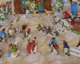 Za zpěvu koled otevřeli na Starém kvartýru výstavu betlémů