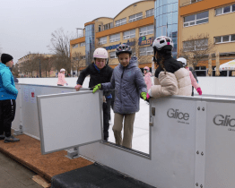 Na náměstí 1. máje se bude až do konce kalendářního roku bruslit