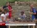 Zkušení keramici pomáhají na Rochusu dětem tvořit