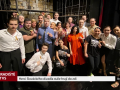 Herci Slováckého divadla stále hrají do zdi
