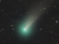 Na adventní ranní obloze bloudí kometa Leonard