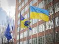 Ukrajinská vlajka vlaje od včerejšího dne před hejtmanstvím i na zlínské radnici