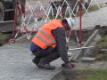 Technické služby dokončují opravu chodníku v Nětčicích 