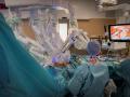 Lékaři Baťovy nemocnice mají na svém kontě už 100 robotických operací