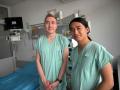 Stáž v Baťově nemocnici si Joonas a Kaipo z Finska pochvalují