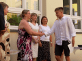 S deváťáky se v Ostrožské Nové Vsi rozloučily učitelky i prvňáčci