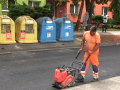 Ve Veselí se opravují lokální poškození na komunikacích