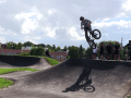 Nová pumptracková dráha ve Starém Městě vyhoví zkušeným i začínajícím cyklistům
