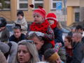 Lampiony rozzářily náměstí i dětské tváře